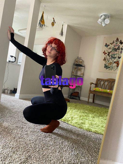 I am available for paid sexual encounters.