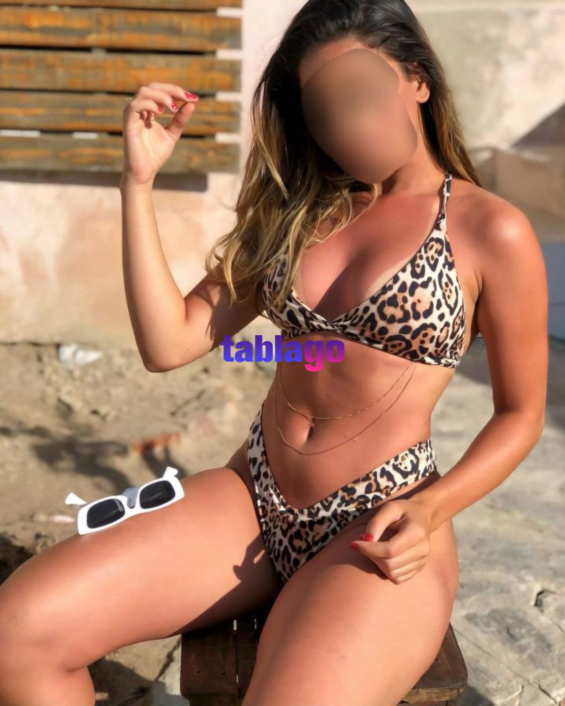 Jade super simpatica desinibida sem frescuras . sem enganos
