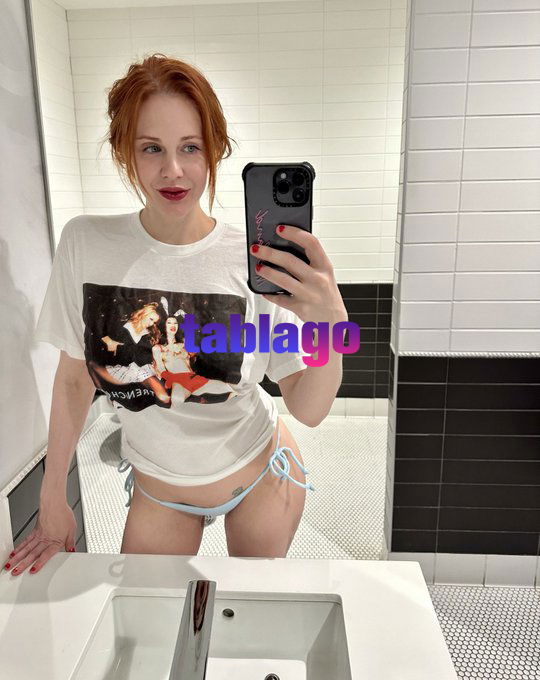 Sou uma acompanhante disponível para planos sexuais pagos.