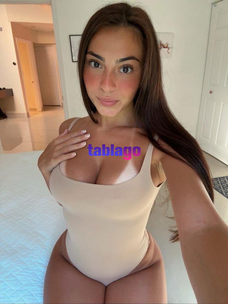 Estou disponível para encontros sexuais pagos e para