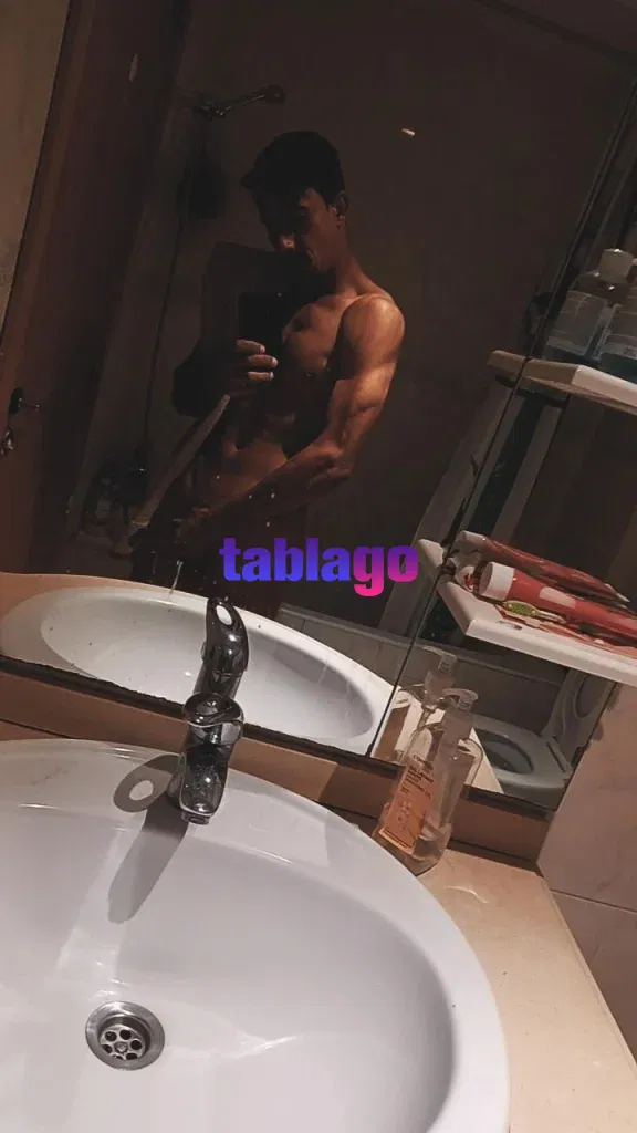 Acompanhante massagista masculino brasileiro
