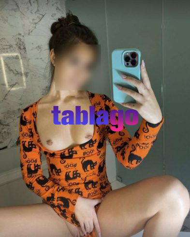 disponível para encontros sexuais