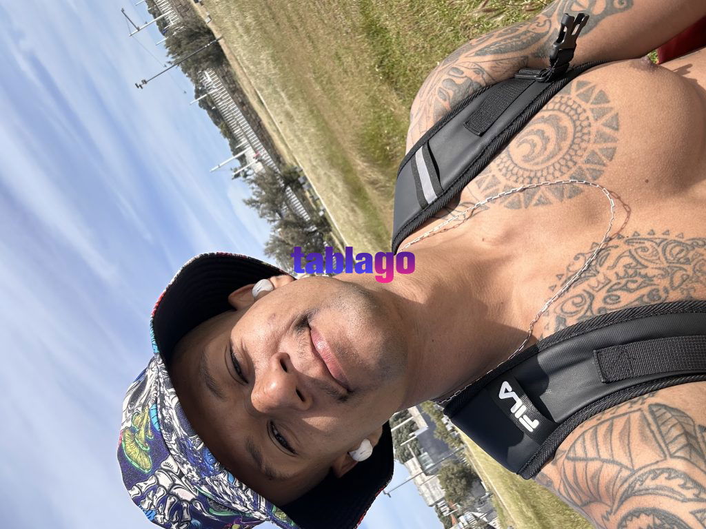 Latino  brasileiro safado