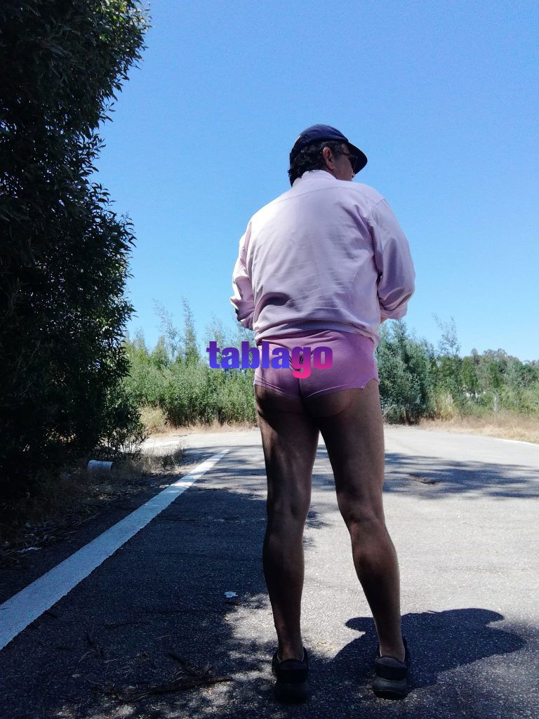 Pedro "fêmea", somente passivo, bem puta para o satisfazer