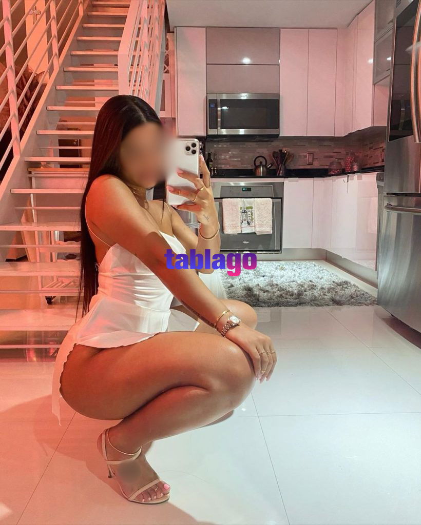 JAQUE CHEIROSA EDUCADA SUPER SIMPATICA FOTOS REAIS