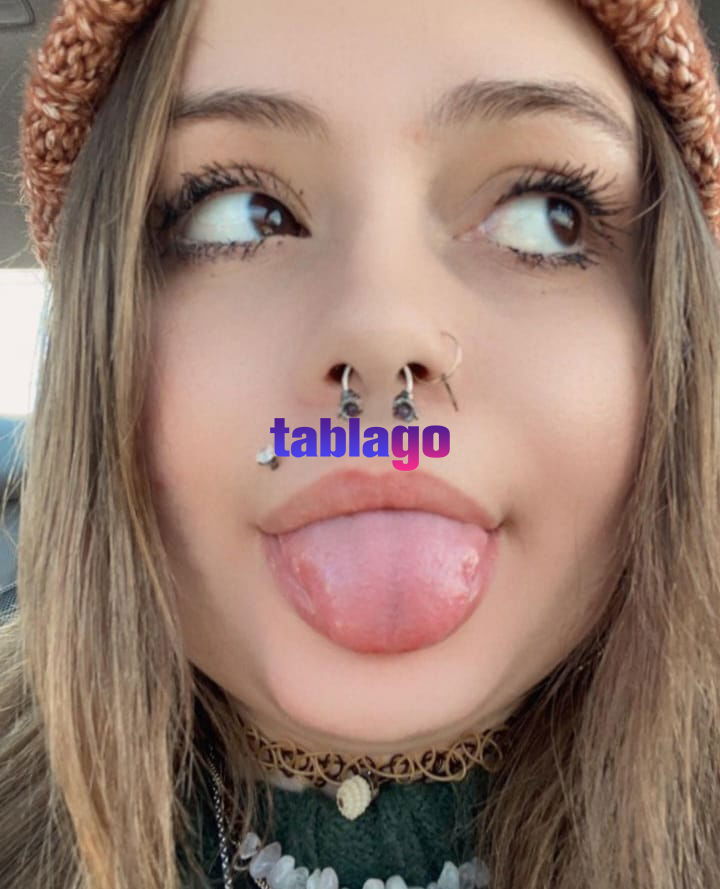 Estou disponível para sua satisfação e necessidades sexuais